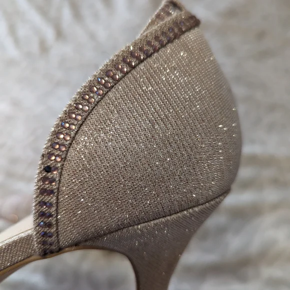 Ladies Pink Sparkle Size 10 Medium Height Heel With Ankle Strap - Picture 4 of 4